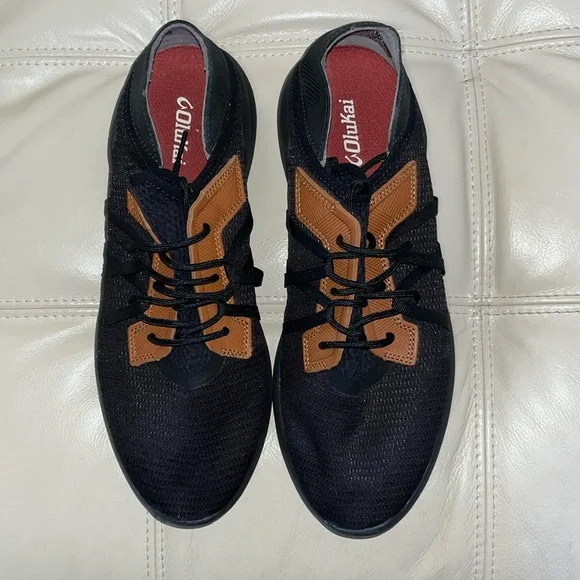 OluKai sneakers - Picture 1 of 3